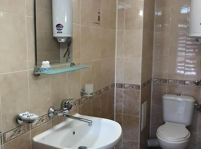 Red House Guest house 3*