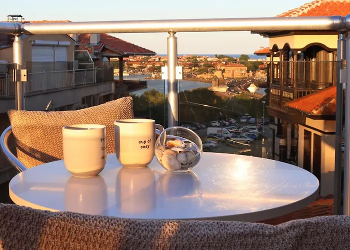 Guest house Red House 3*