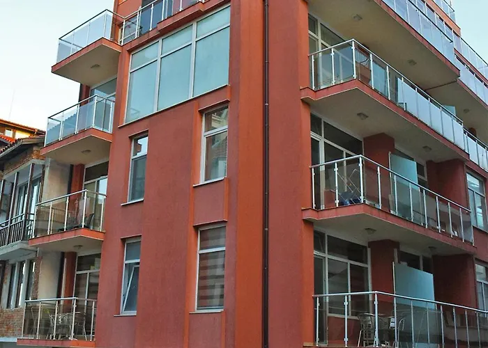 Guest house Red House