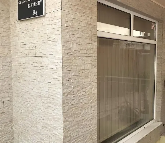 Red House 3* Nesebar